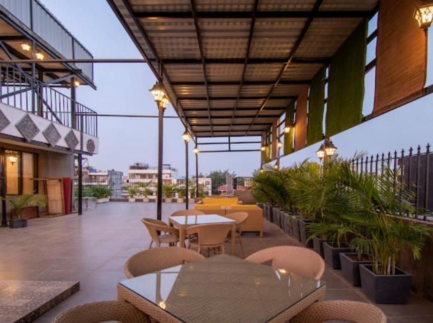 Hotel Imperial Park Sector 45 Gurgaon Bagian luar foto