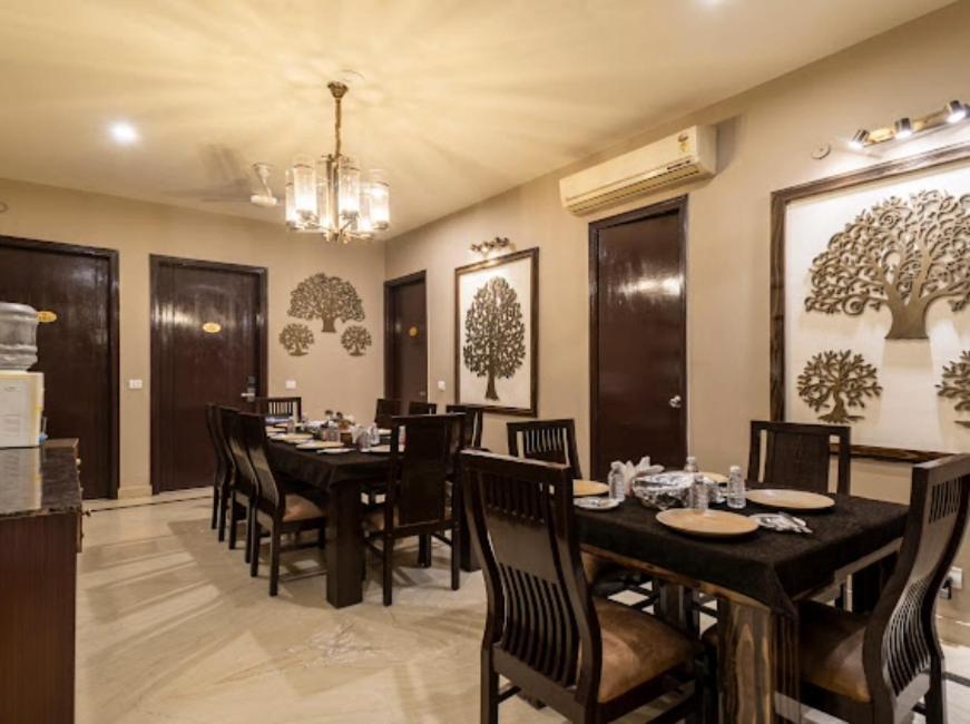 Hotel Imperial Park Sector 45 Gurgaon Bagian luar foto